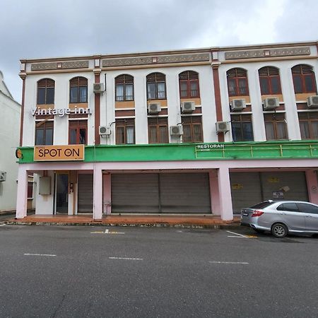 Vintage Inn Malacca Exterior photo